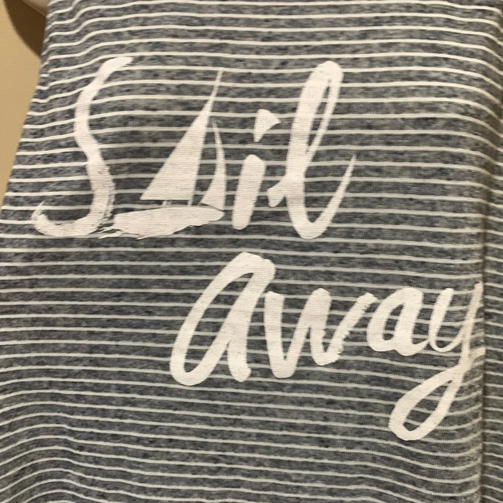 W5 top - Picture 3 of 7